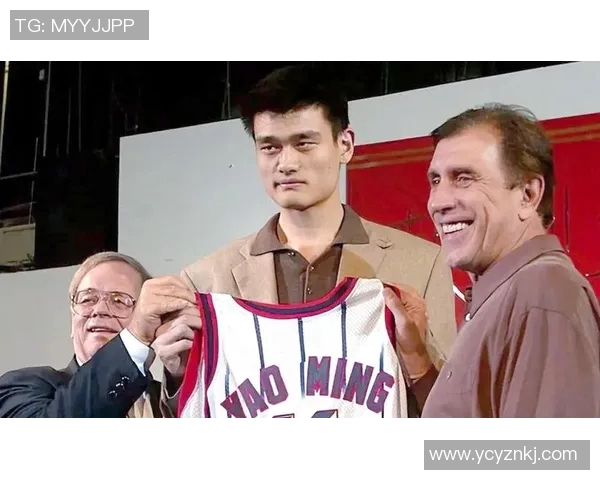 姚明职业生涯中的传奇队友们及他们的精彩表现回顾