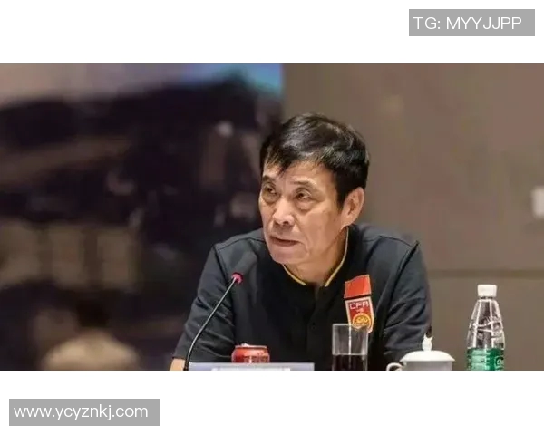 足球明星获赠奢华手表背后故事揭秘引发球迷热议与关注