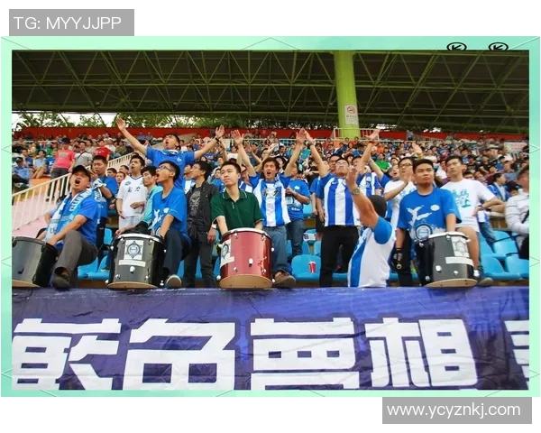 足球明星闪耀中国球场引发热潮球迷热情高涨期待精彩对决 足球明星闪耀中国球场引发热潮球迷热情高涨期待精彩对决