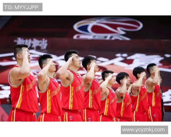 篮球明星巅峰对决谁将成为赛场之王的传奇时刻